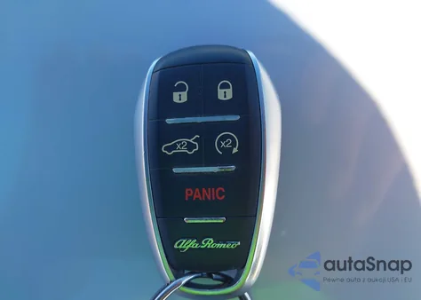 2023 Alfa Romeo Giulia Sprint Rwd z USA, uszkodzony, nr VIN ZARFAMAN5P7671308